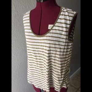 Loose fitting tank